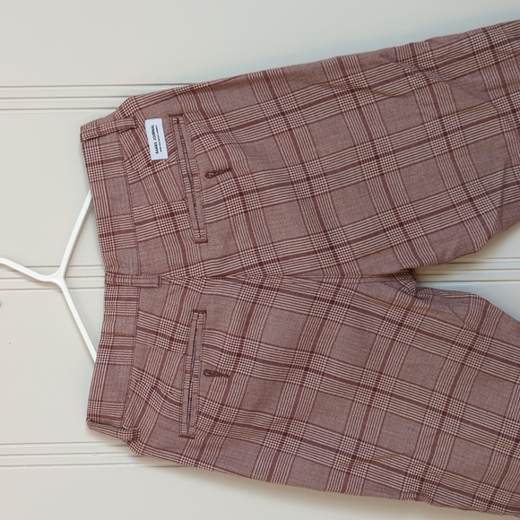 Banks pattern pants lightweight red/white men/28.  Casual fit. - Picture 4 of 4
